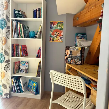 Holiday home Maison Familiale Avec Piscine Aix-les-Bains
